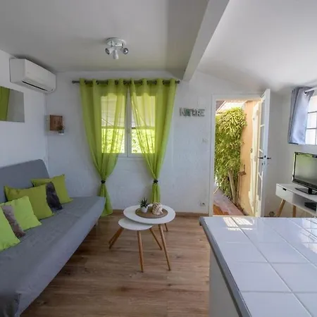 Holiday home L'auguiere Est *